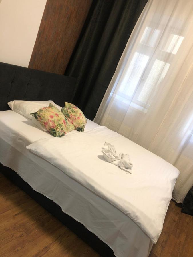 Luxury Apartments Zelny Trh 11 Brno Esterno foto
